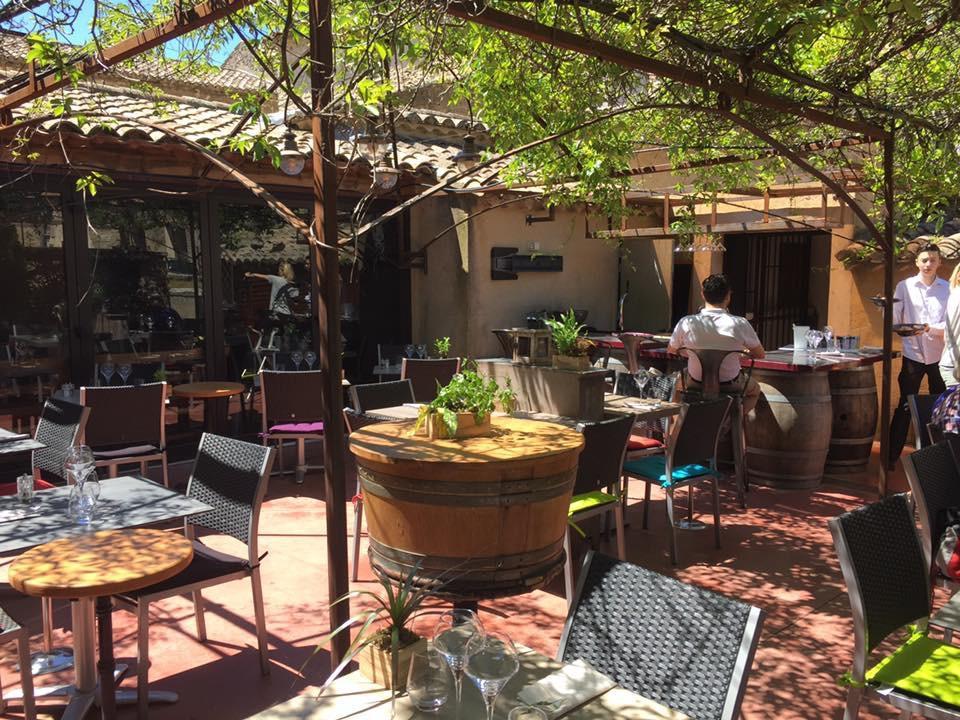 Cabrières-dʼAvignon Le Vieux Bistrot酒店 外观 照片