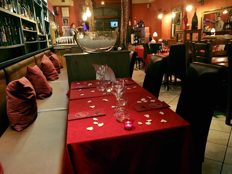 Cabrières-dʼAvignon Le Vieux Bistrot酒店 外观 照片